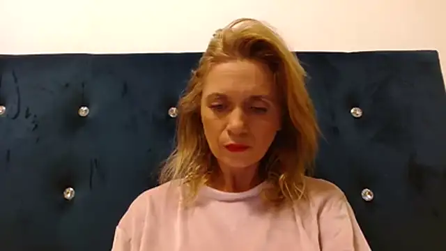 MysticCreature online show from April 5, 4:09 am