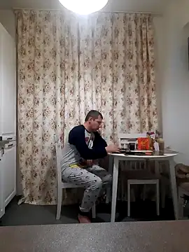 Lucy 1 roso online show from December 25, 6:09 am