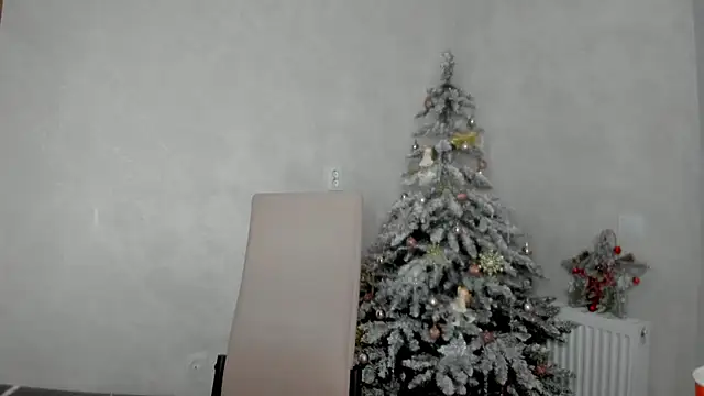 Snapshot of why_again_me chatting on January 12, 2:41 pm why again me online show from January 12, 2:41 pm