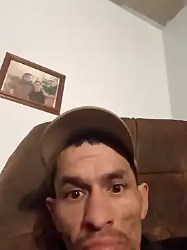 Snapshot of theeeegodv5 chatting on December 9, 2:06 pm theeeegodv5 online show from December 9, 2:06 pm