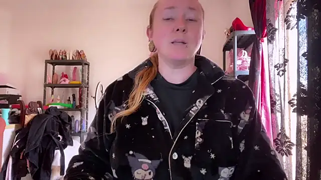 kisicaxx online show from February 20, 11:22 am