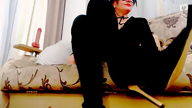 Snapshot of Fun4tipz chatting on May 5, 2:36 pm Fun4tipz online show from May 5, 2:36 pm