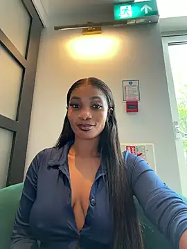   Nessa   online show from July 4, 11:27 am