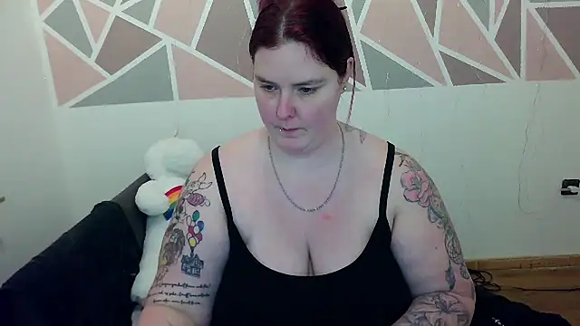JoyceKyra91 online show from February 12, 5:05 pm
