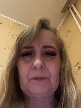 Irina2909xh online show from April 8, 11:16 pm