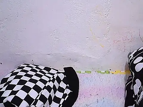 sweetvanna online show from February 4, 9:10 pm