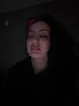 itsCassie online show from January 8, 9:34 pm