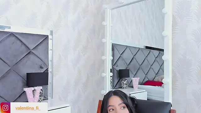 valentina fi online show from January 27, 6:09 pm
