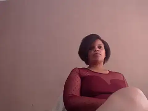 Lustfuleyez online show from January 7, 9:40 am