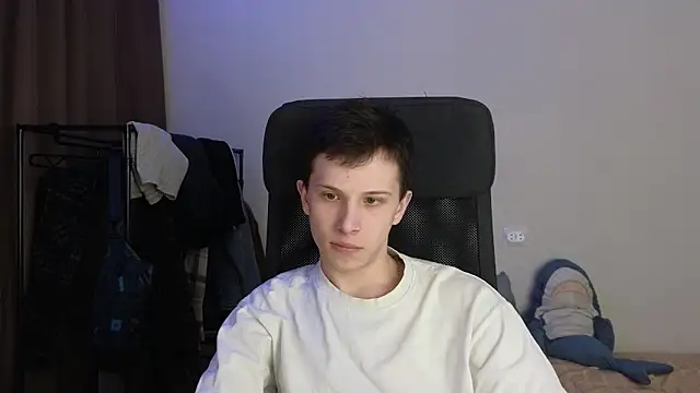 arlekincrop online show from April 8, 12:54 am