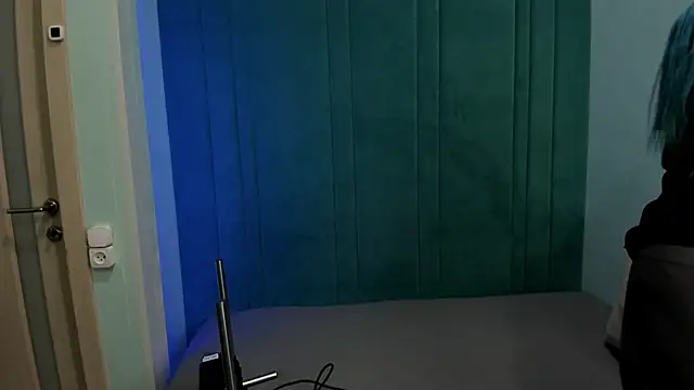 JuliaBusty online show from December 20, 5:03 am