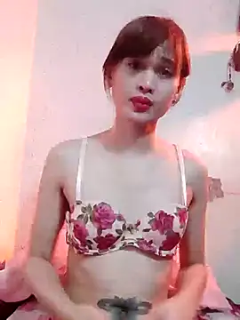 Snapshot of QueenSoreal chatting on February 25, 8:19 pm QueenSoreal online show from February 25, 8:19 pm