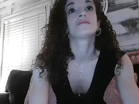 Snapshot of AshleyRain chatting on January 23, 9:08 am AshleyRain online show from January 23, 9:08 am