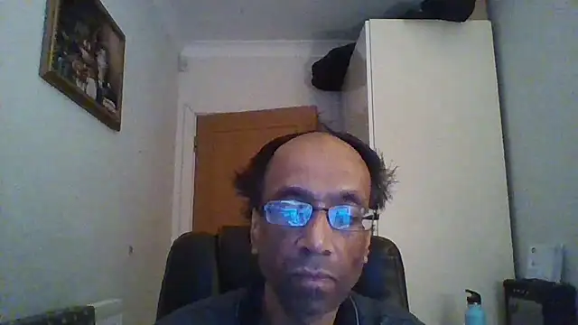 Snapshot of rauncher1 chatting on December 18, 9:59 am rauncher1 online show from December 18, 9:59 am