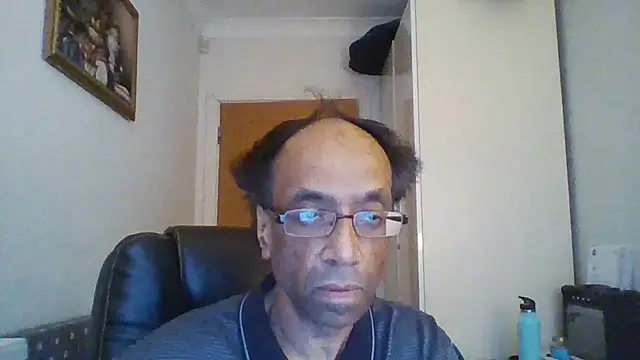 Snapshot of rauncher1 chatting on December 19, 10:11 am rauncher1 online show from December 19, 10:11 am