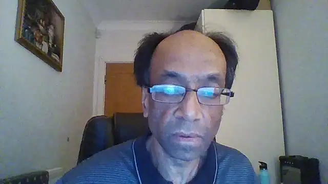 Snapshot of rauncher1 chatting on January 7, 8:50 am rauncher1 online show from January 7, 8:50 am