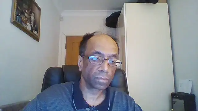 Snapshot of rauncher1 chatting on January 12, 10:53 am rauncher1 online show from January 12, 10:53 am