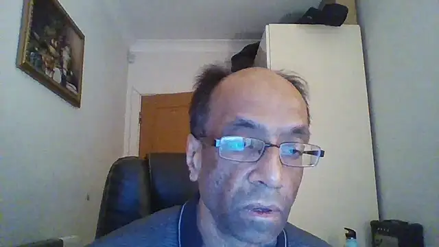 Snapshot of rauncher1 chatting on January 15, 9:25 am rauncher1 online show from January 15, 9:25 am