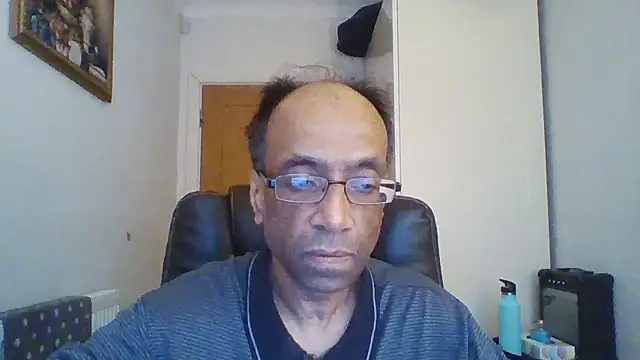 Snapshot of rauncher1 chatting on January 16, 9:57 am rauncher1 online show from January 16, 9:57 am