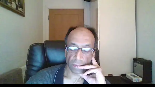 Snapshot of rauncher1 chatting on February 3, 9:58 am rauncher1 online show from February 3, 9:58 am