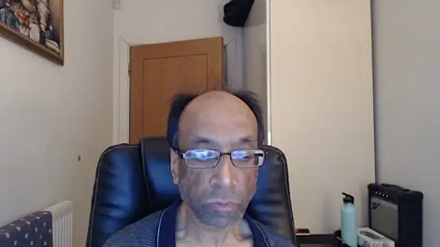 Snapshot of rauncher1 chatting on February 26, 11:59 pm rauncher1 online show from February 26, 11:59 pm