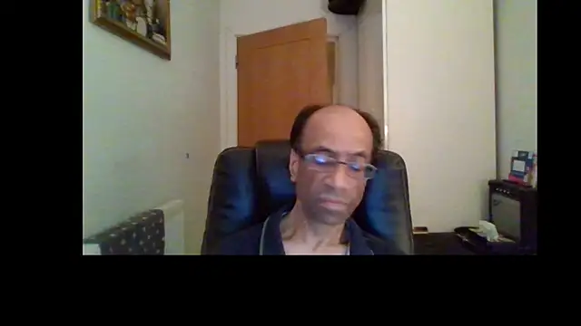 Snapshot of rauncher1 chatting on June 26, 9:19 pm rauncher1 online show from June 26, 9:19 pm