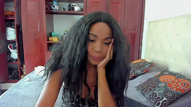 Snapshot of LUISSA_ chatting on January 12, 2:19 pm LUISSA online show from January 12, 2:19 pm
