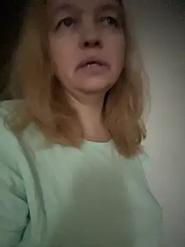 Susanel online show from December 23, 11:36 am