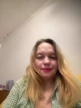 Susanel online show from January 12, 5:01 pm