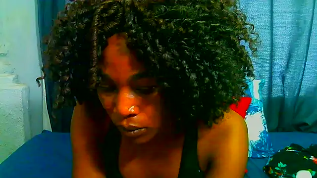 Snapshot of freaky_naughty chatting on February 6, 3:52 pm freaky naughty online show from February 6, 3:52 pm