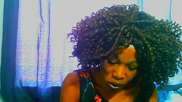 Snapshot of freaky_naughty chatting on February 8, 9:35 am freaky naughty online show from February 8, 9:35 am