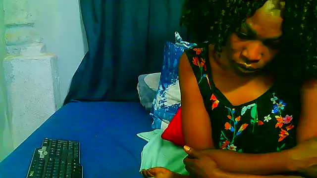 Snapshot of freaky_naughty chatting on February 10, 5:09 pm freaky naughty online show from February 10, 5:09 pm