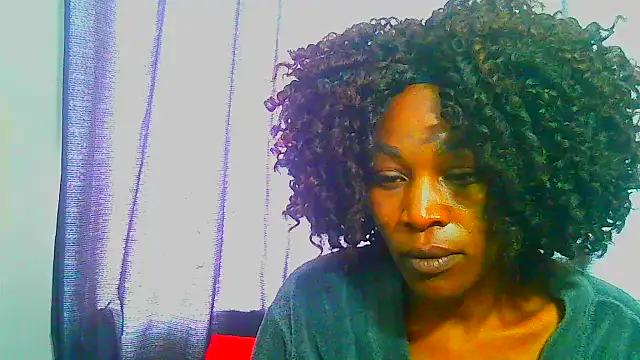 Snapshot of freaky_naughty chatting on February 16, 12:21 pm freaky naughty online show from February 16, 12:21 pm