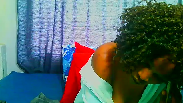 Snapshot of freaky_naughty chatting on February 17, 1:10 pm freaky naughty online show from February 17, 1:10 pm