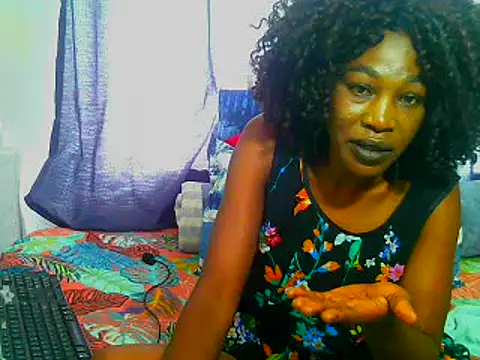 Snapshot of freaky_naughty chatting on March 1, 12:12 pm freaky naughty online show from March 1, 12:12 pm