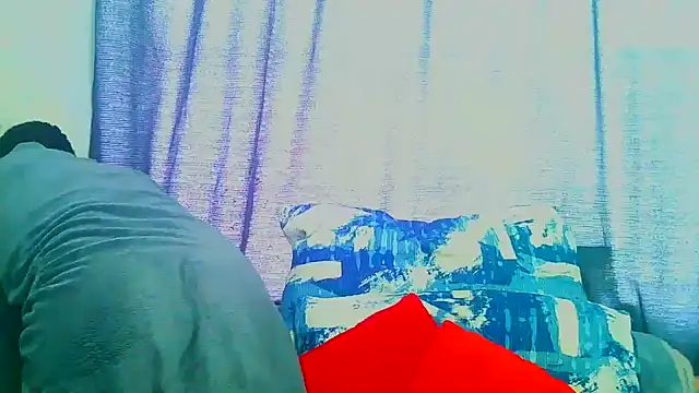 Snapshot of freaky_naughty chatting on March 17, 1:29 pm freaky naughty online show from March 17, 1:29 pm