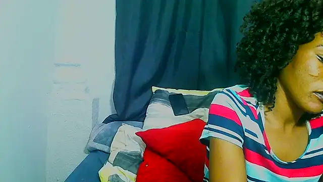 Snapshot of freaky_naughty chatting on September 18, 7:27 pm freaky naughty online show from September 18, 7:27 pm