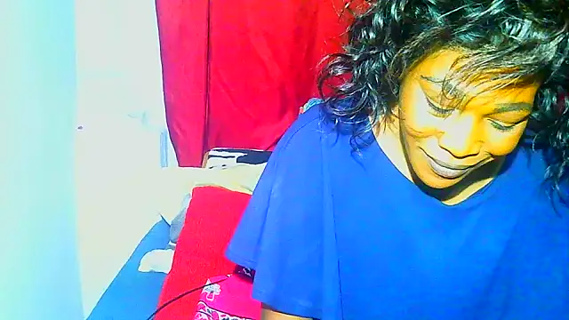 Snapshot of freaky_naughty chatting on July 17, 10:11 am freaky naughty online show from July 17, 10:11 am