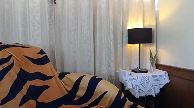 Snapshot of nareethai chatting on March 22, 6:54 am nareethai online show from March 22, 6:54 am