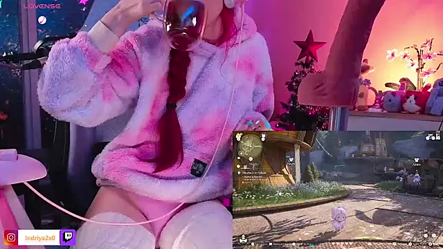 Snapshot of Indriya2x0 chatting on December 20, 8:23 pm Indriya2x0 online show from December 20, 8:23 pm