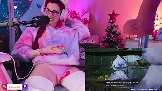 Snapshot of Indriya2x0 chatting on December 20, 11:26 pm Indriya2x0 online show from December 20, 11:26 pm