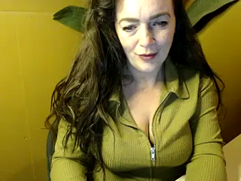 Snapshot of cloe85nl chatting on February 12, 8:59 am cloe85nl online show from February 12, 8:59 am