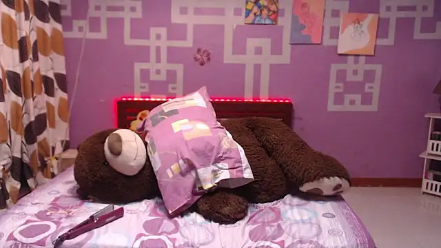 Snapshot of Sweety_Aria chatting on October 21, 4:57 am Sweety Aria online show from October 21, 4:57 am