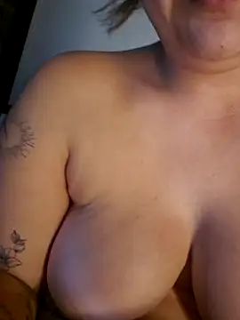 Cutegirlforyou online show from December 5, 7:54 pm