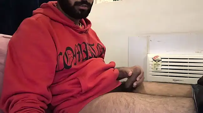 Snapshot of brownie_cake_cb chatting on February 17, 7:21 pm brownie cake cb online show from February 17, 7:21 pm