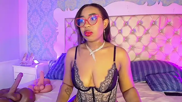 CaseyMoon online show from March 8, 12:31 pm