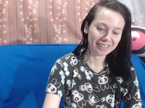 Venusluxodomme online show from February 16, 3:24 am