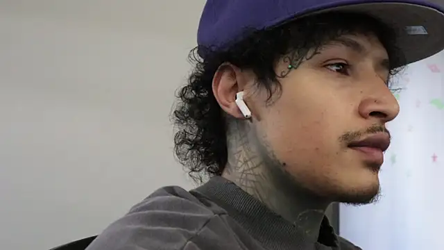 Snapshot of trieone chatting on December 17, 5:19 pm trieone online show from December 17, 5:19 pm