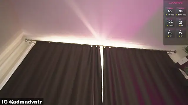 Snapshot of Rus_adventure7 chatting on July 17, 7:37 am Rus adventure7 online show from July 17, 7:37 am