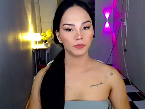 urnaughtydolly69 online show from April 5, 2:14 pm